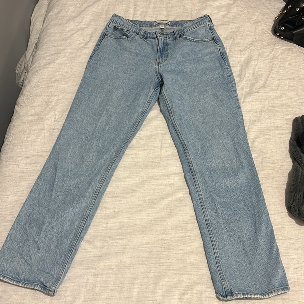 Abercrombie and Fitch Curve Love 90s Straight Jeans